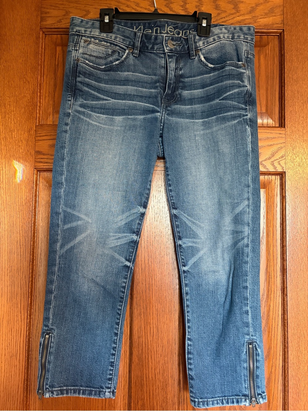 Calvin Klein Medium Blue Ankle Zip Cropped Jeans 6/28